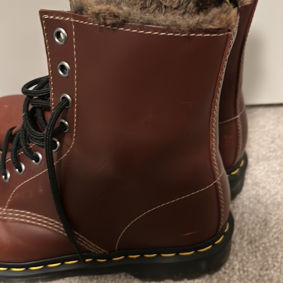 Dr. Martens Fur Lined Lace Up Boots - Picture 14 of 16